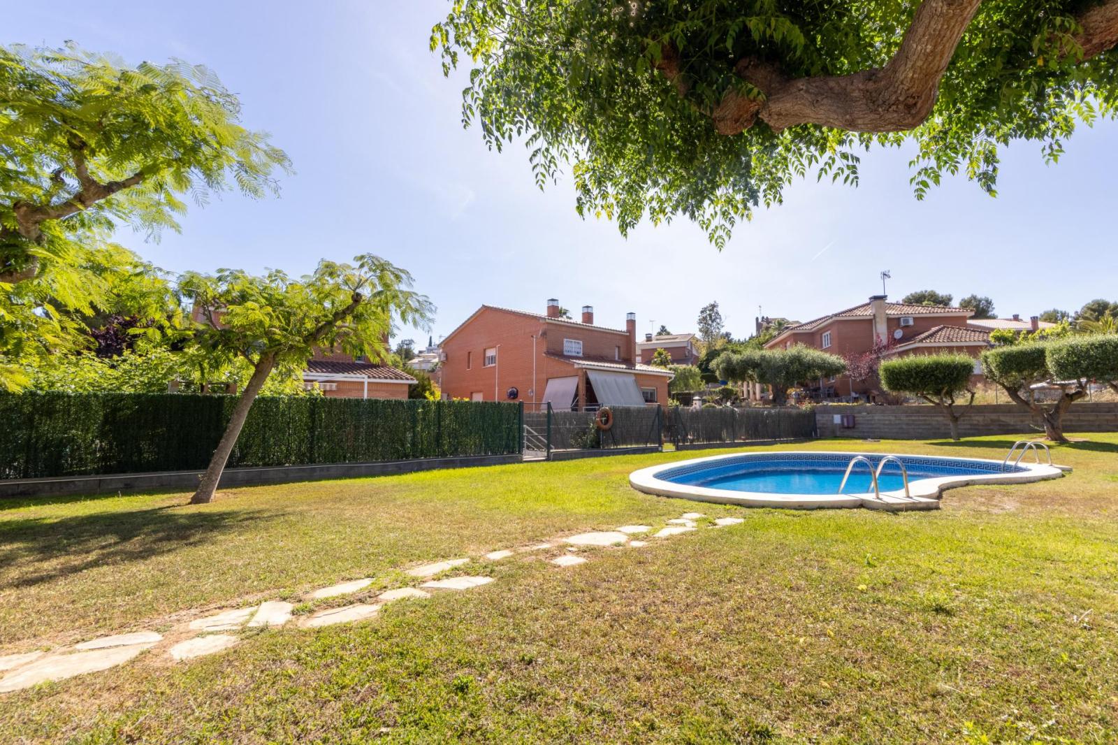 Chalet for Sale in Tarragona