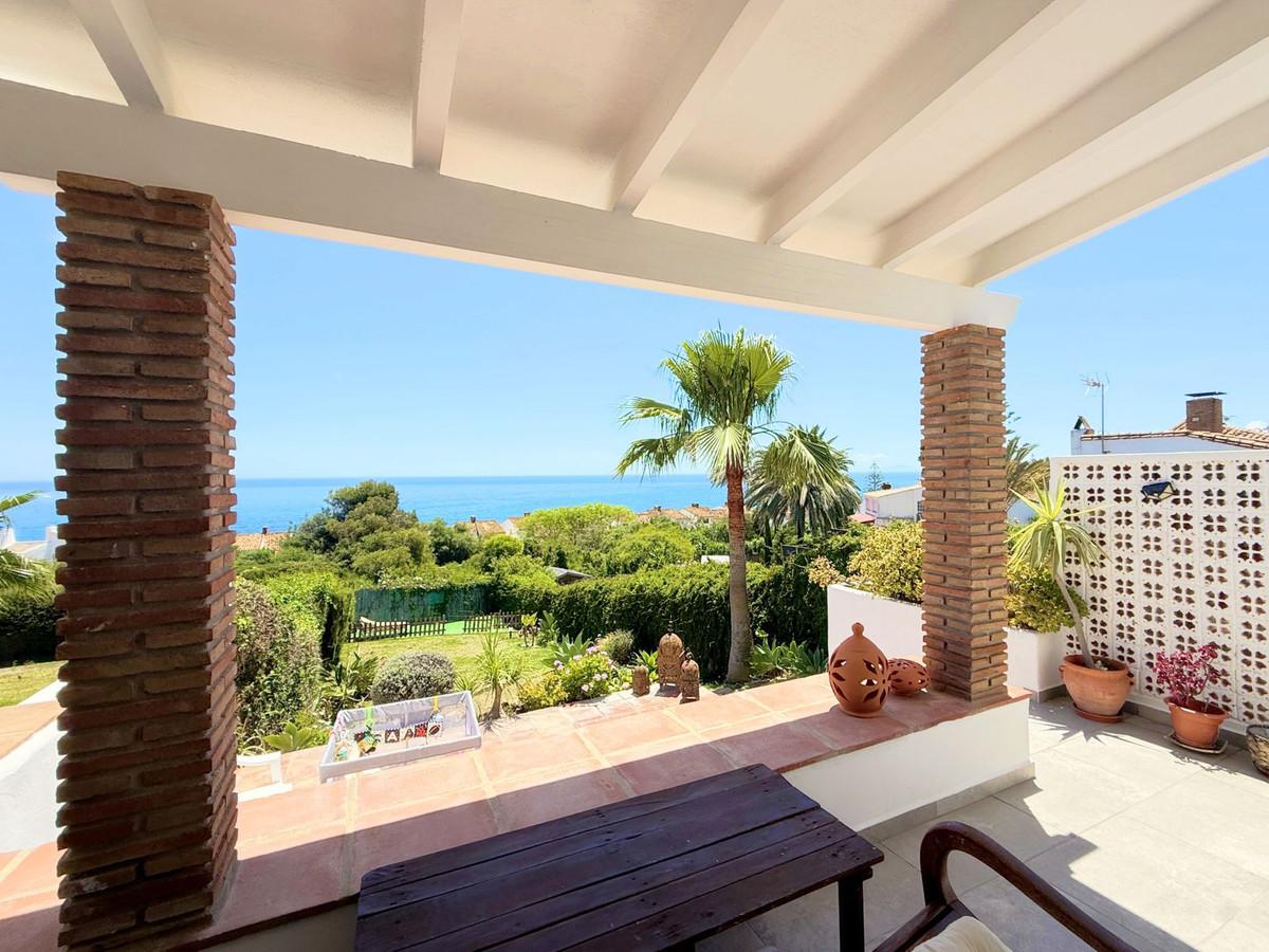 Pareado en Venta en Estepona