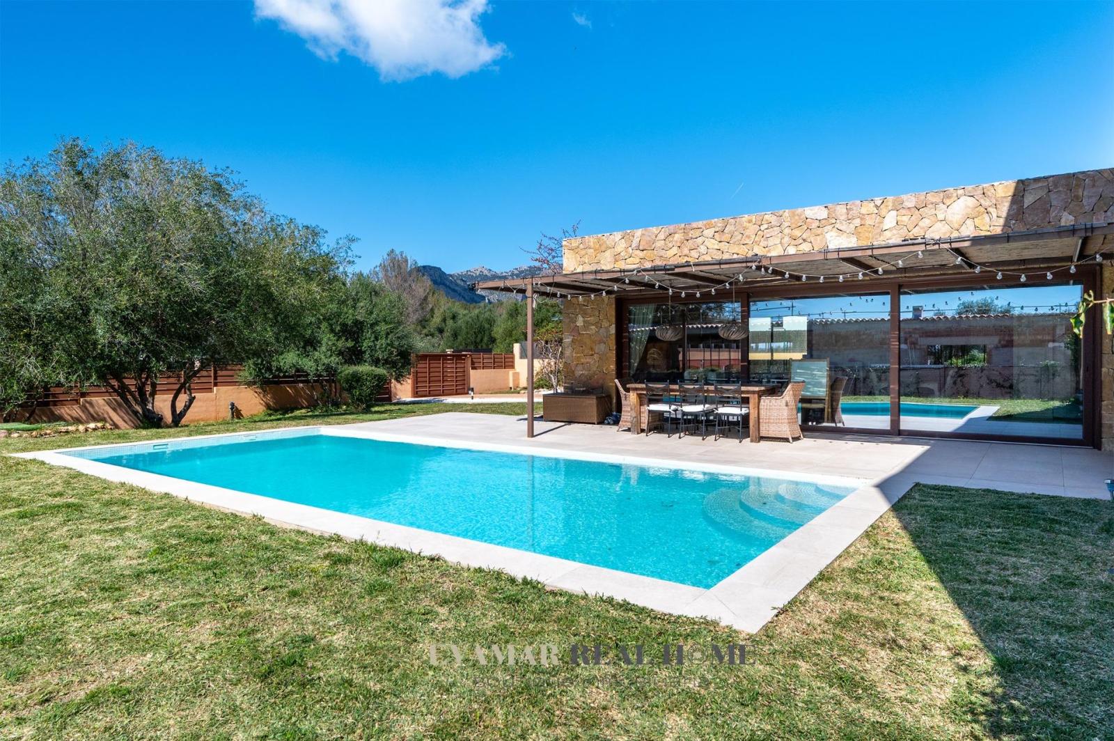 Chalet for Sale in Bunyola