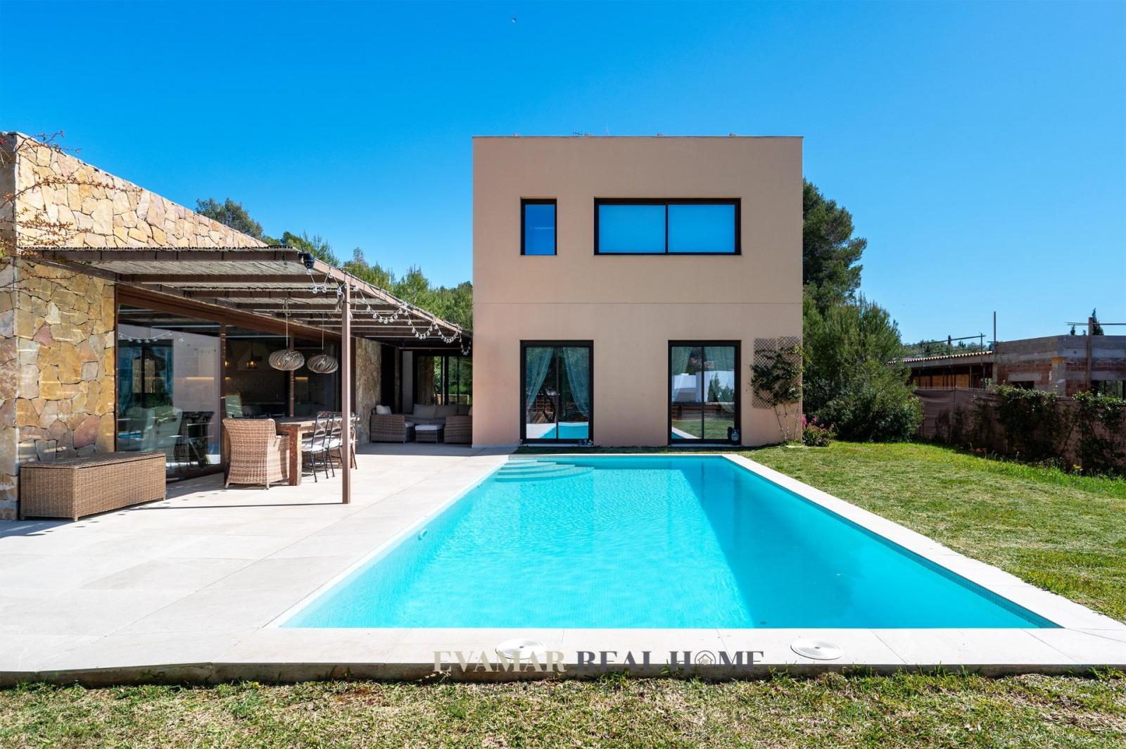Chalet for Sale in Bunyola