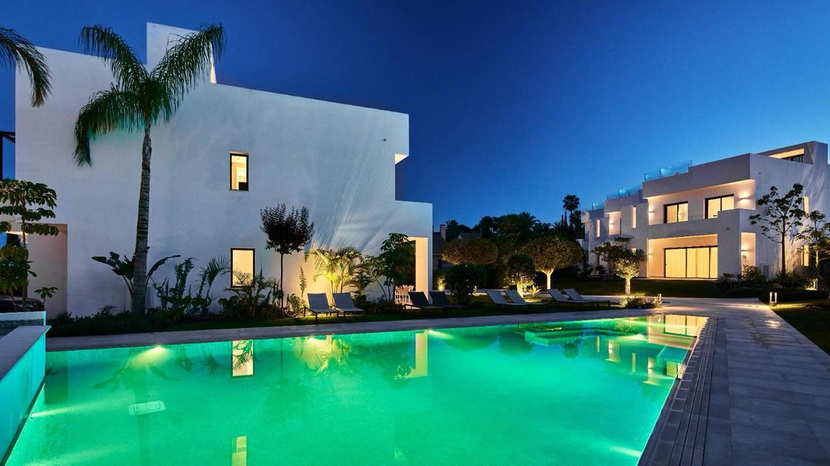 Adosado en Alquiler en Marbella