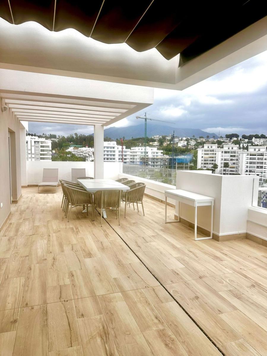 Penthouse for Rent in Marbella