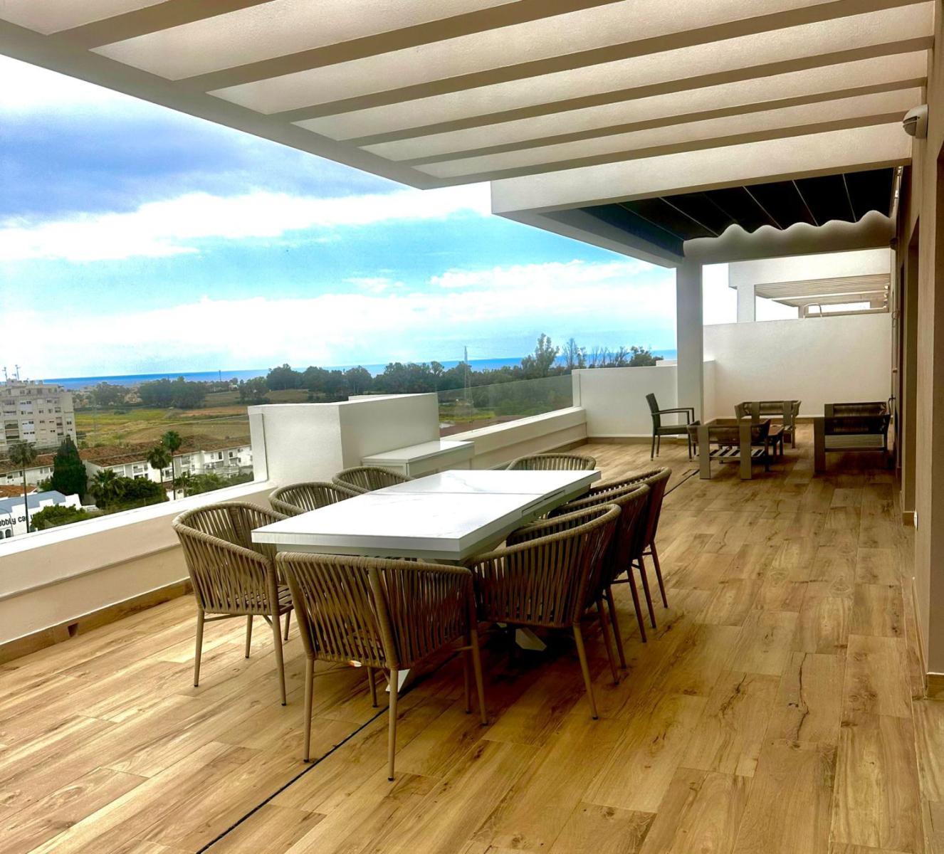 Penthouse for Rent in Marbella
