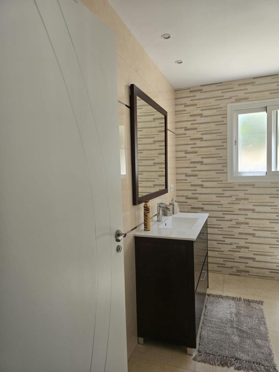 Villa for Rent in Mijas