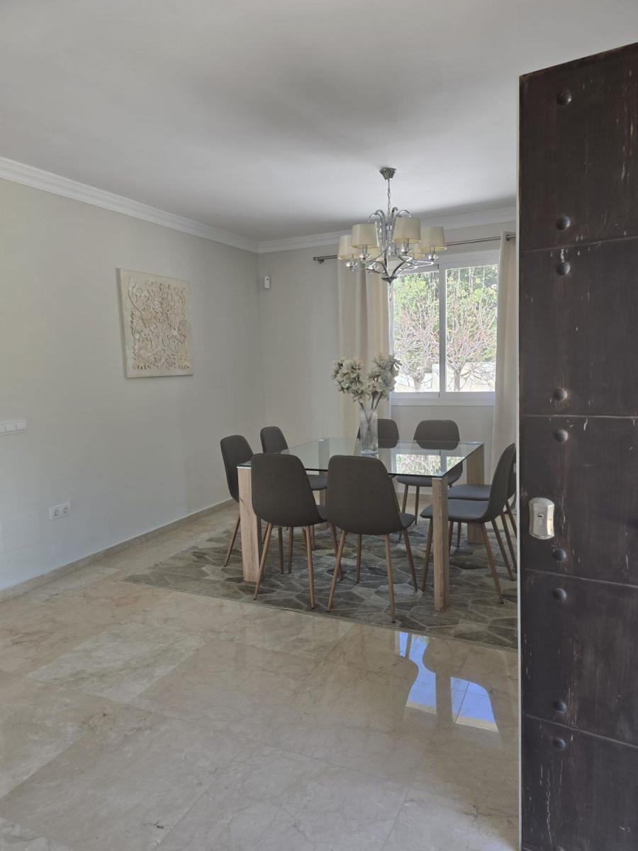 Villa for Rent in Mijas
