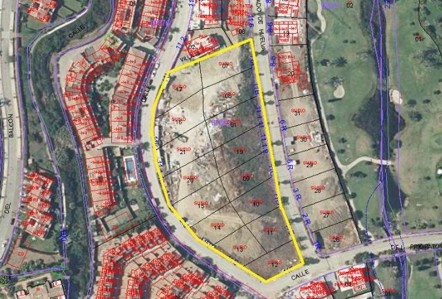 Plot for Sale in Estepona