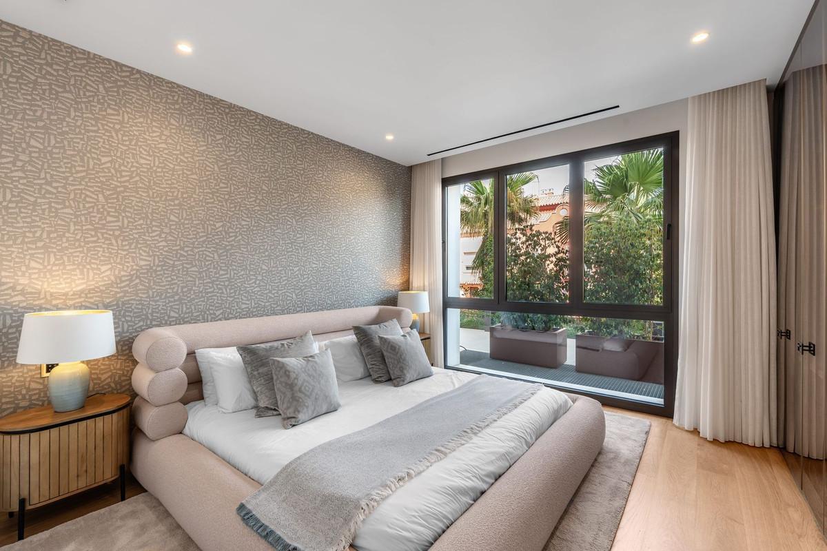 Apartment for Rent in Marbella
