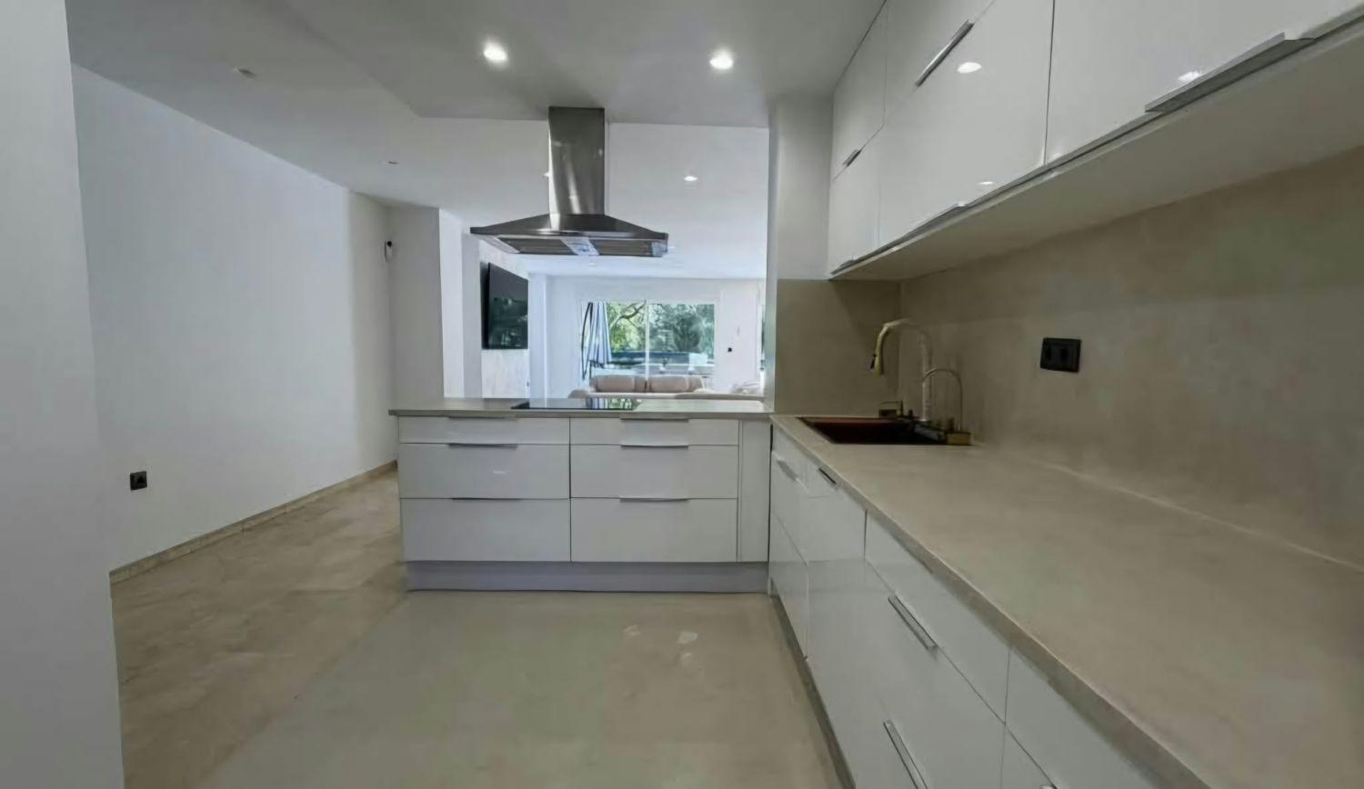 Duplex for Rent in Marbella
