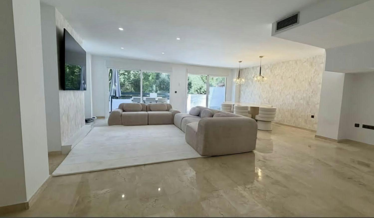 Duplex for Rent in Marbella