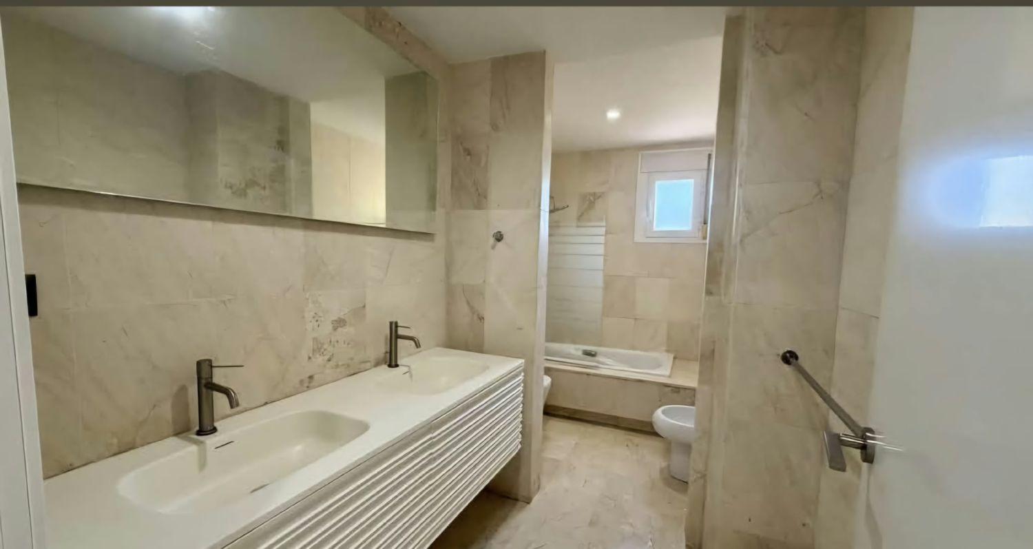 Duplex for Rent in Marbella