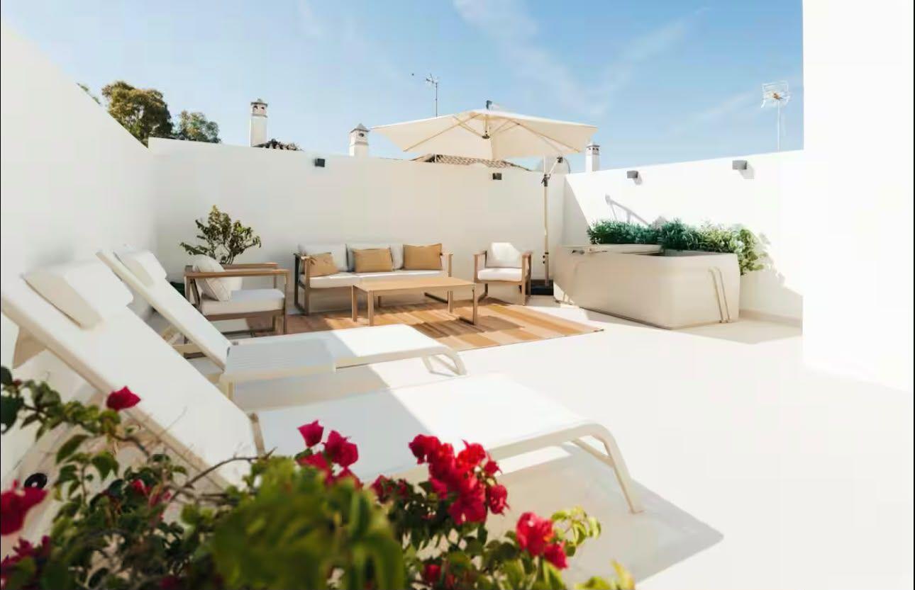 Penthouse for Rent in Marbella