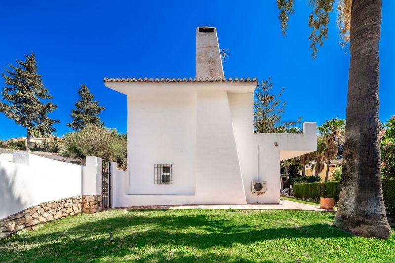 Chalet for Sale in Mijas