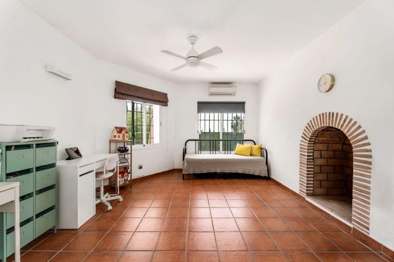 Chalet for Sale in Mijas