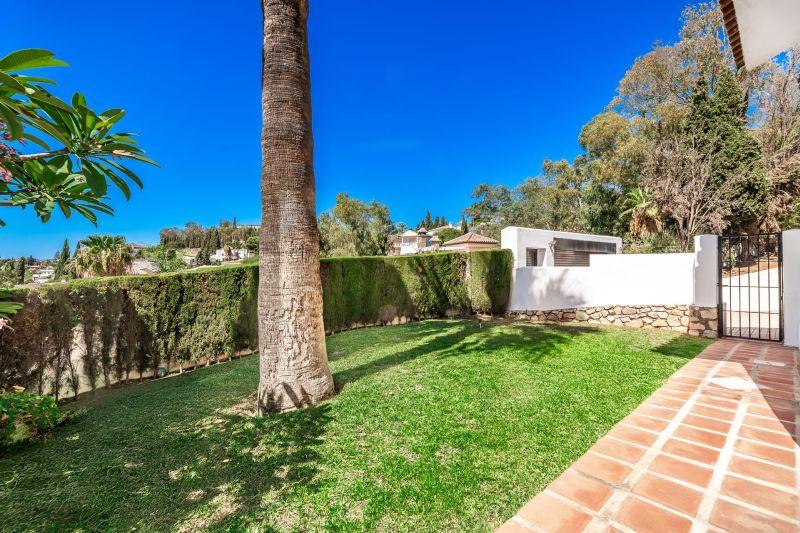 Chalet for Sale in Mijas