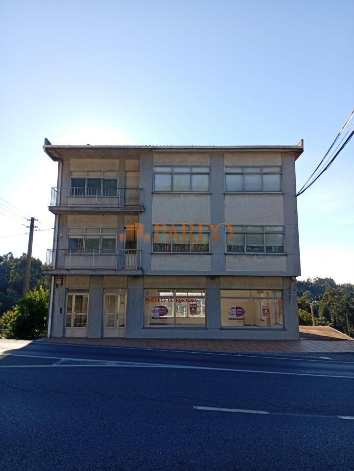 Building for Sale in Fene