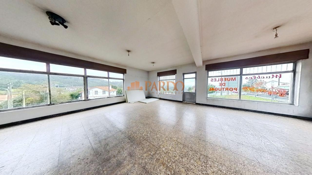 Building for Sale in Fene