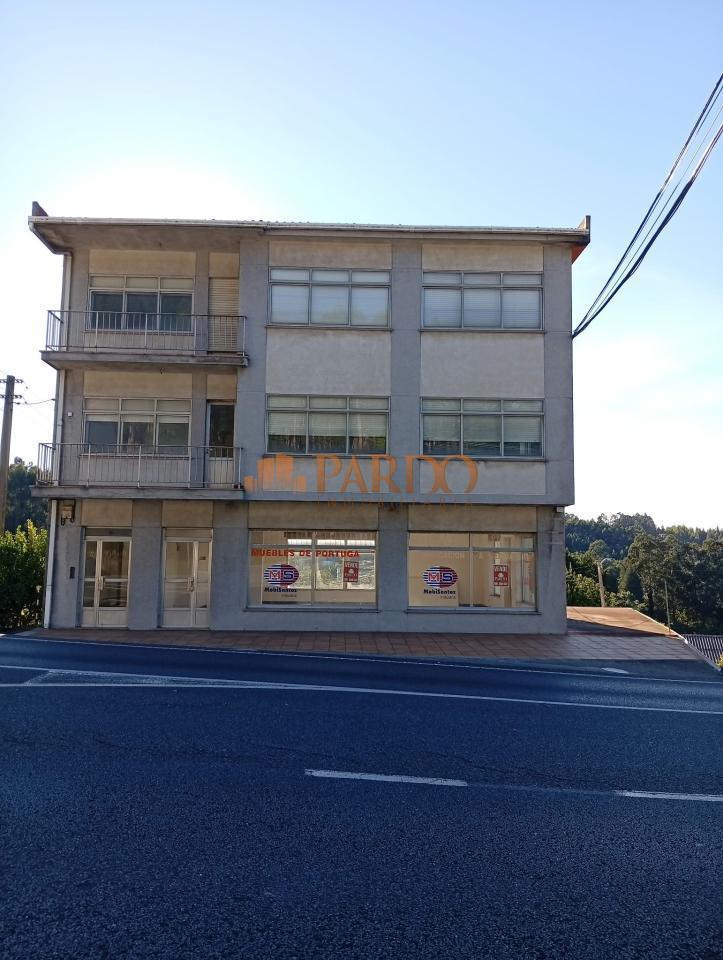 Building for Sale in Fene