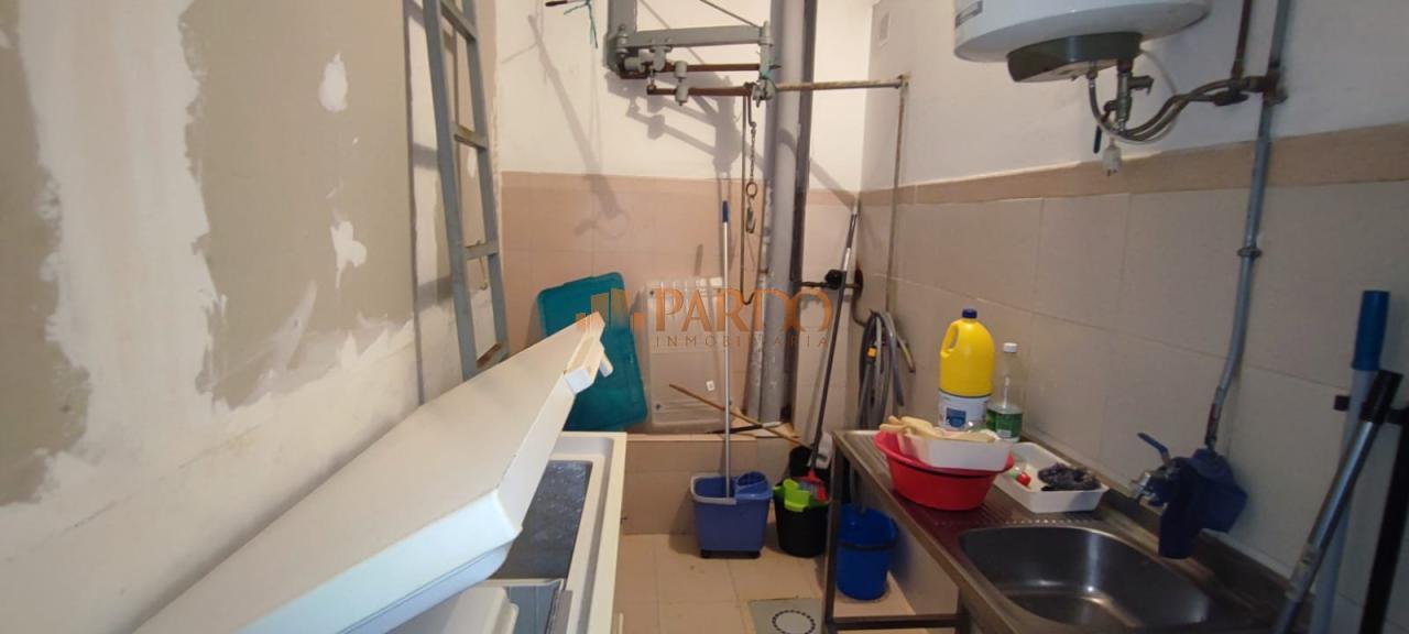 Premise for Rent in Narón