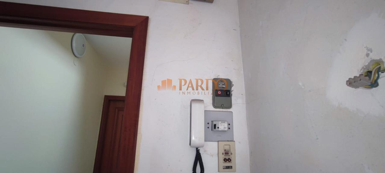 Flat for Sale in Narón