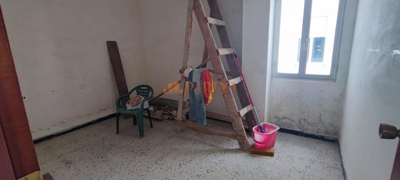 Flat for Sale in Narón