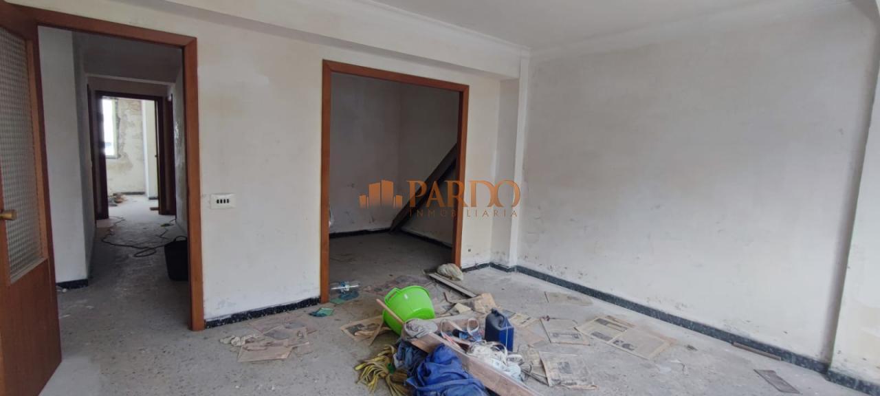 Flat for Sale in Narón