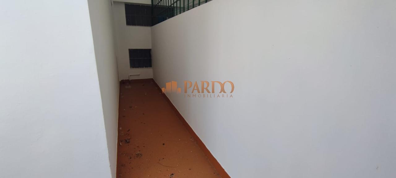 Flat for Sale in Narón