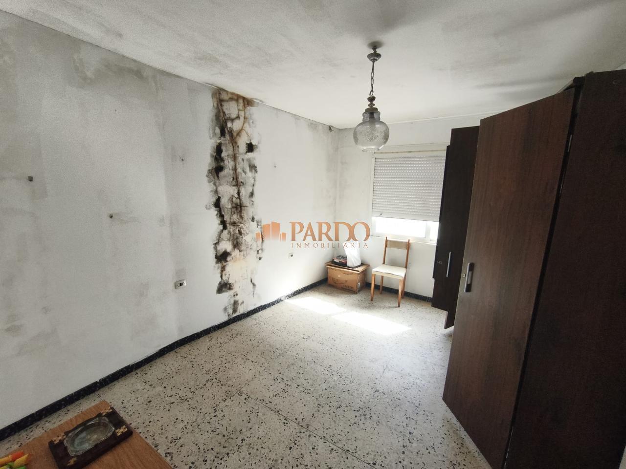 Building for Sale in Neda