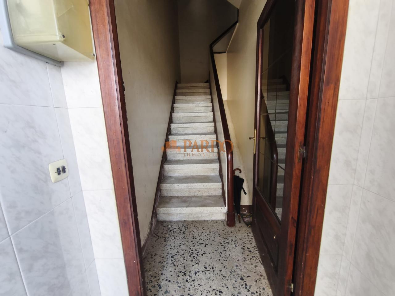 Building for Sale in Neda