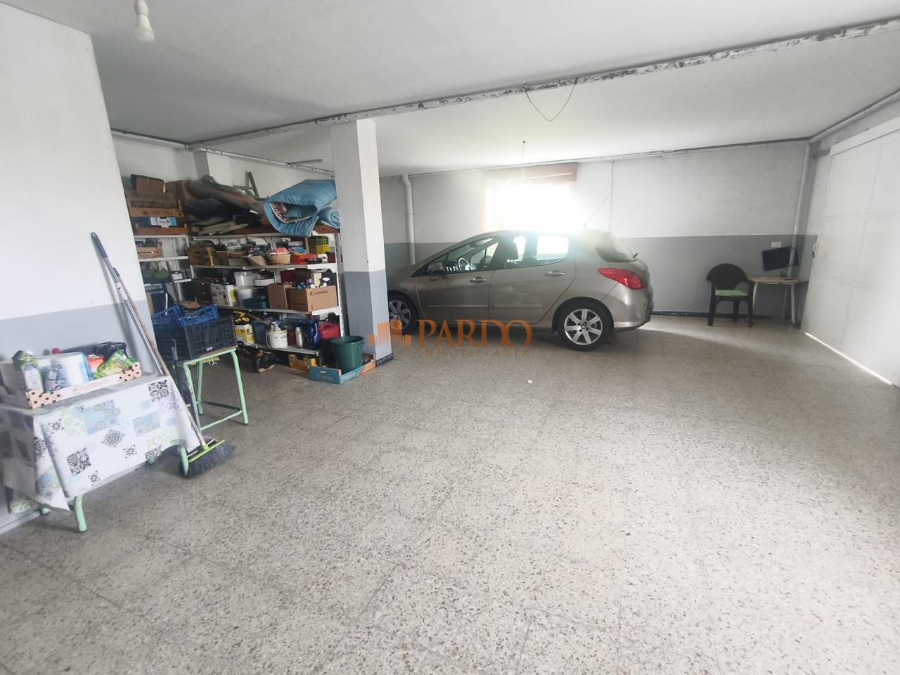 Chalet for Sale in Narón