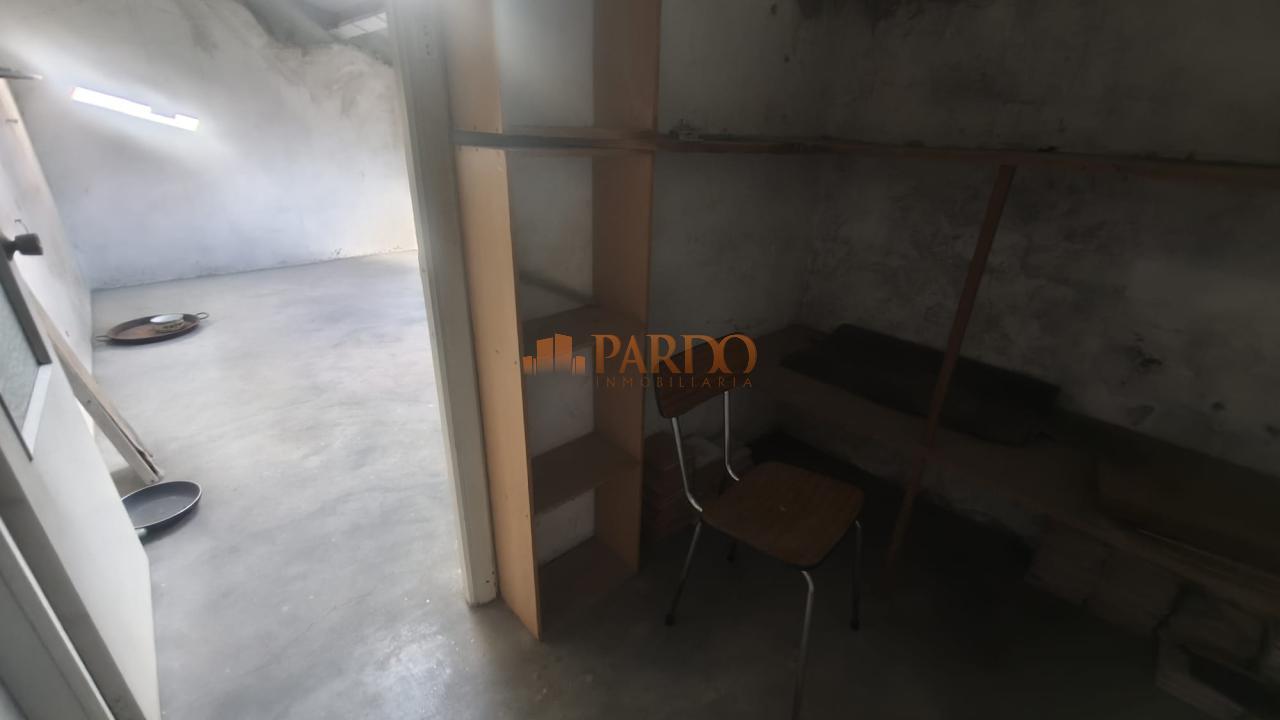 Flat for Sale in Narón