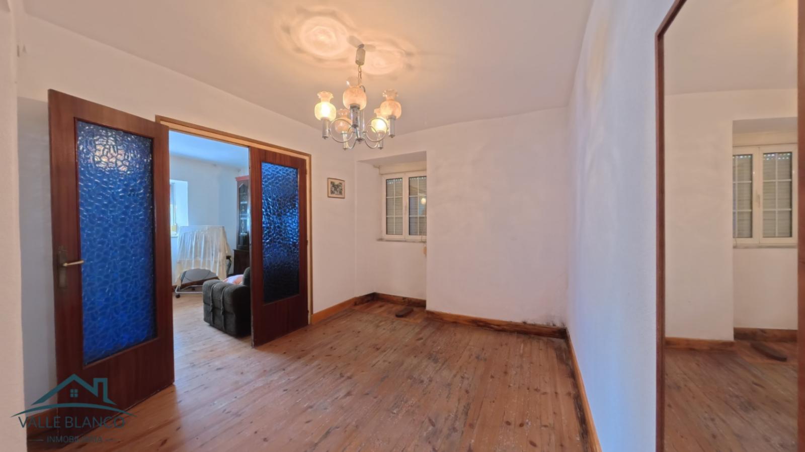 House for Sale in Campoo de Enmedio