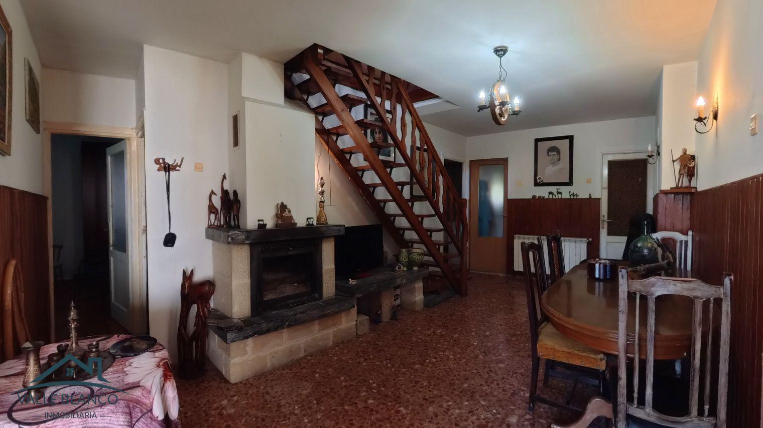 House for Sale in Campoo de Enmedio