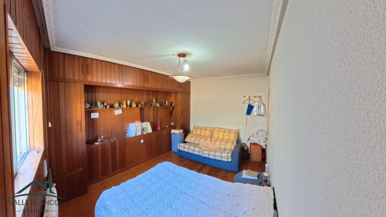 House for Sale in Campoo de Enmedio