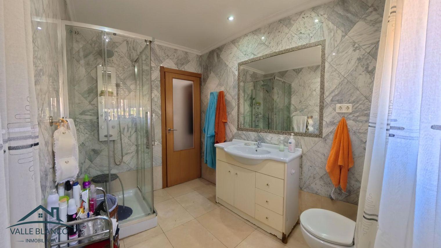 House for Sale in Campoo de Enmedio