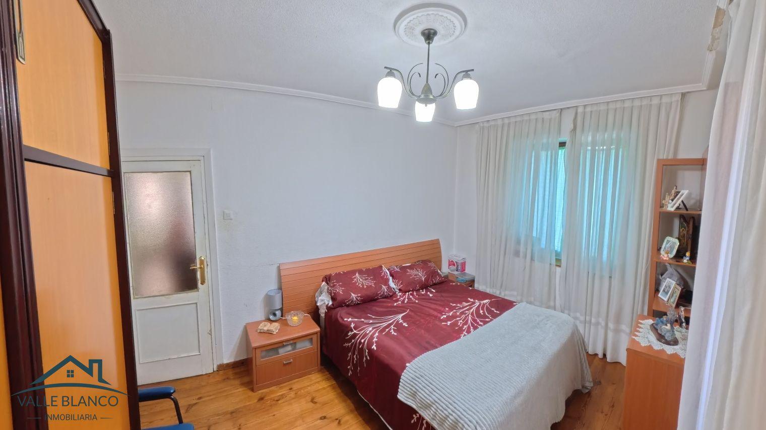 House for Sale in Campoo de Enmedio