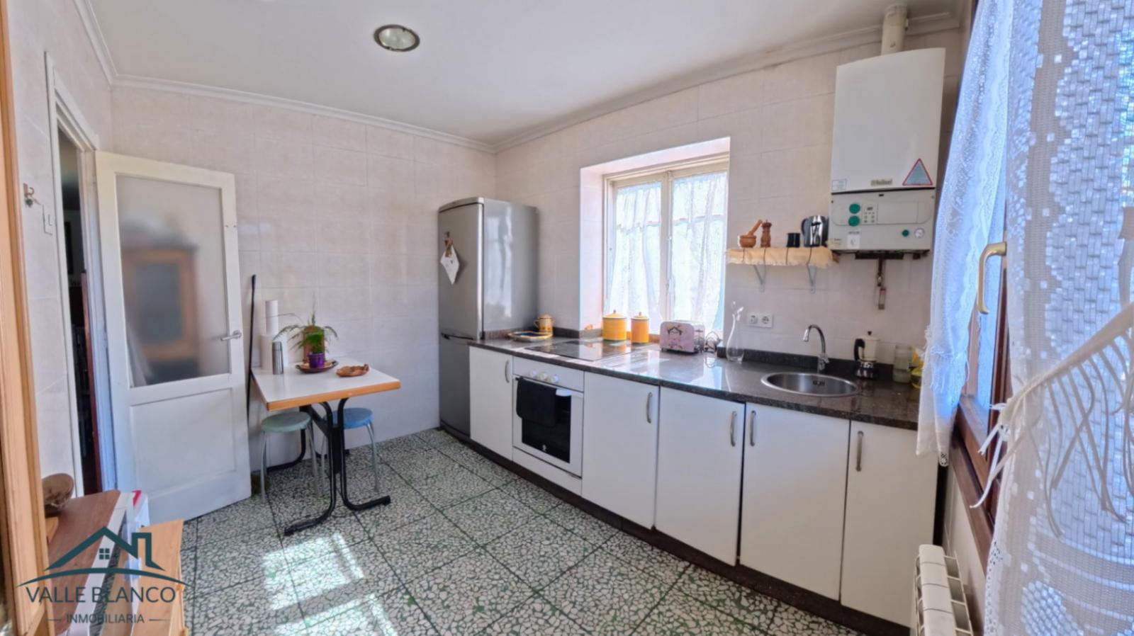 House for Sale in Campoo de Enmedio