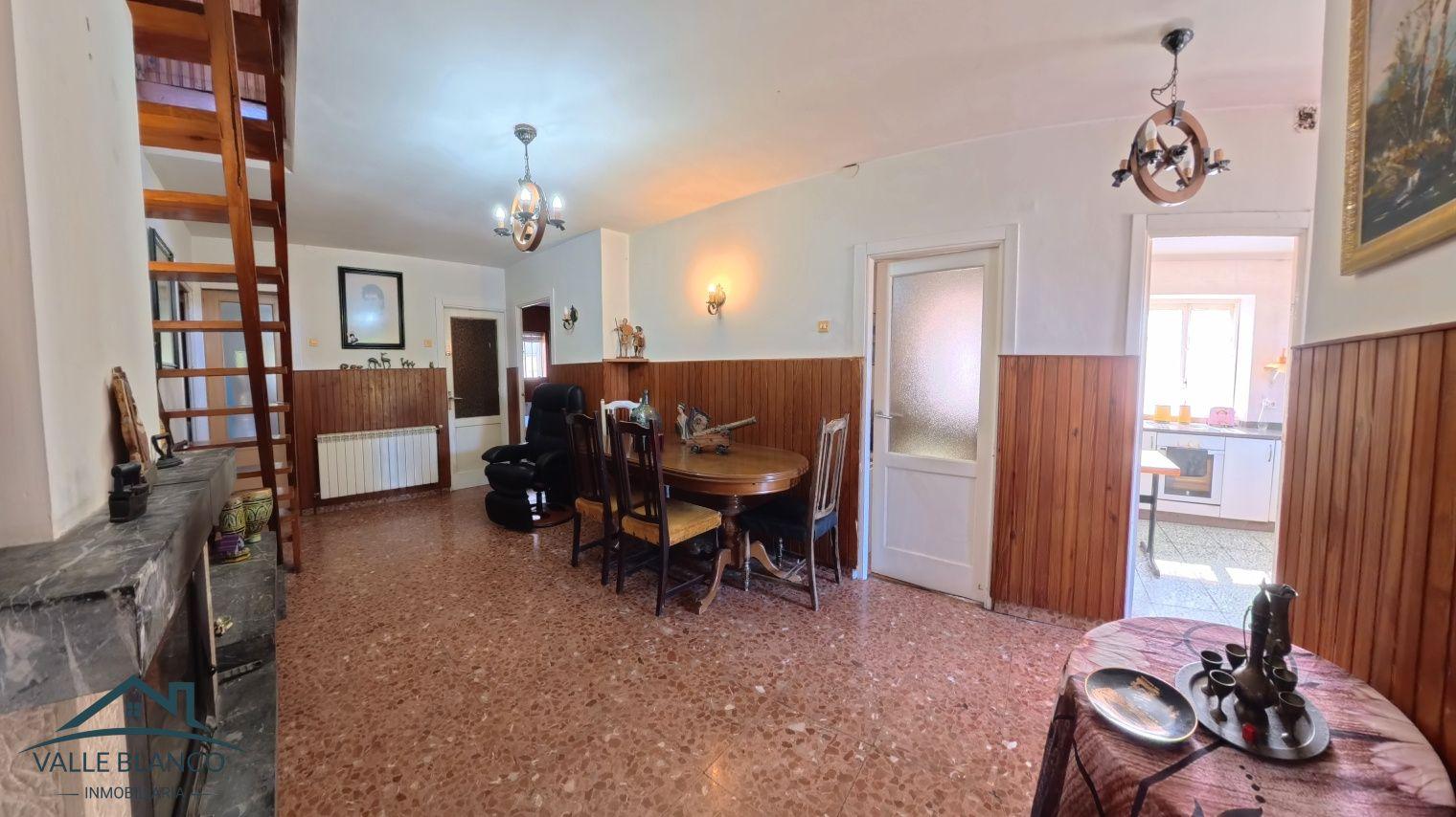House for Sale in Campoo de Enmedio