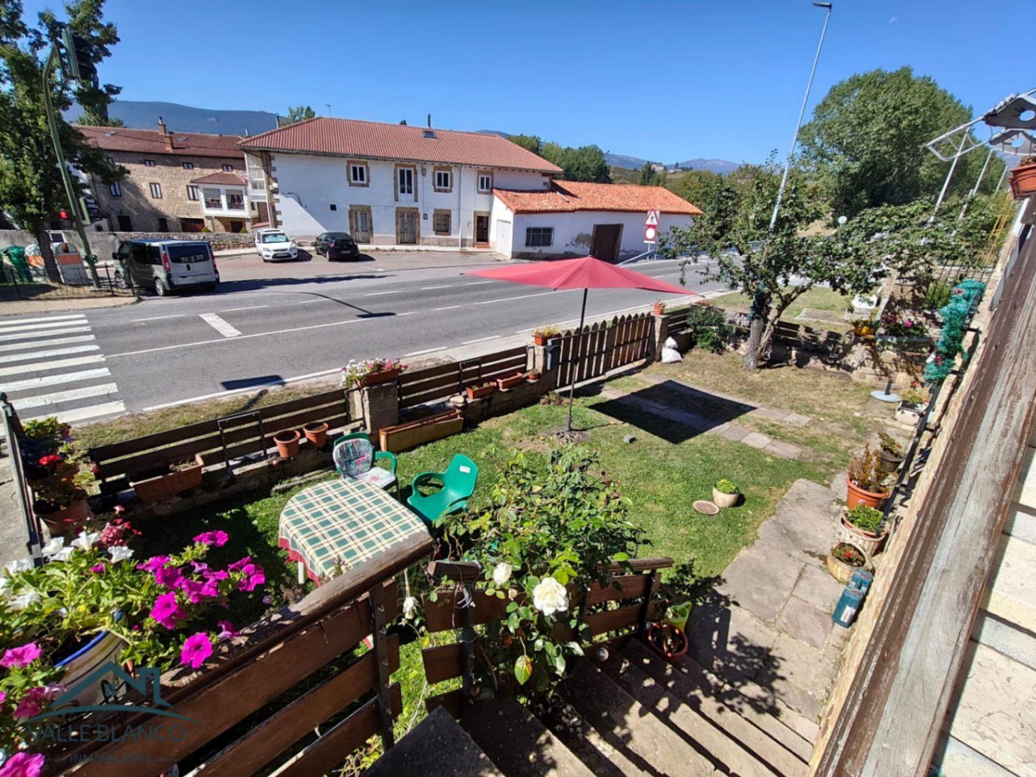 House for Sale in Campoo de Enmedio