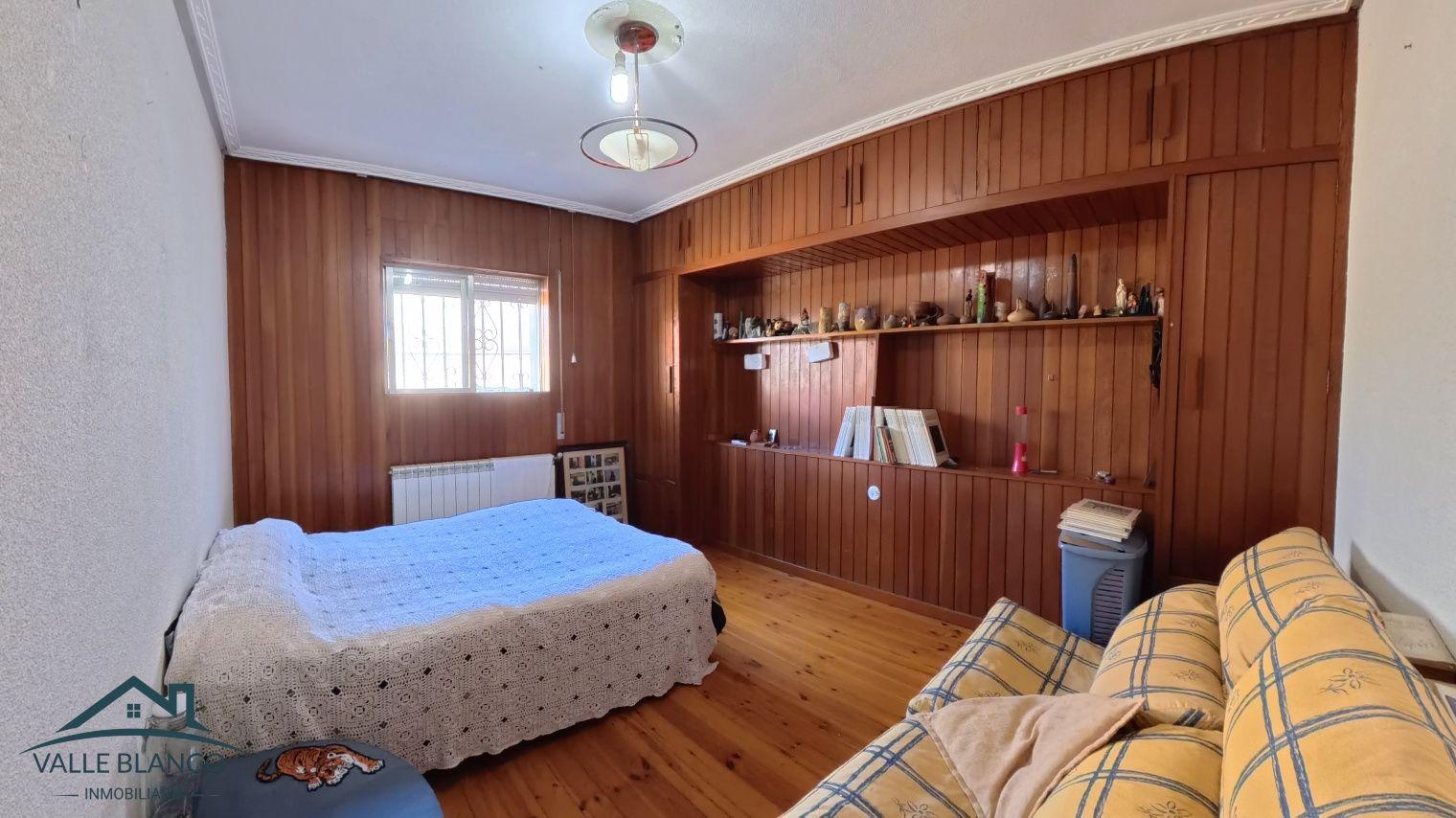 House for Sale in Campoo de Enmedio