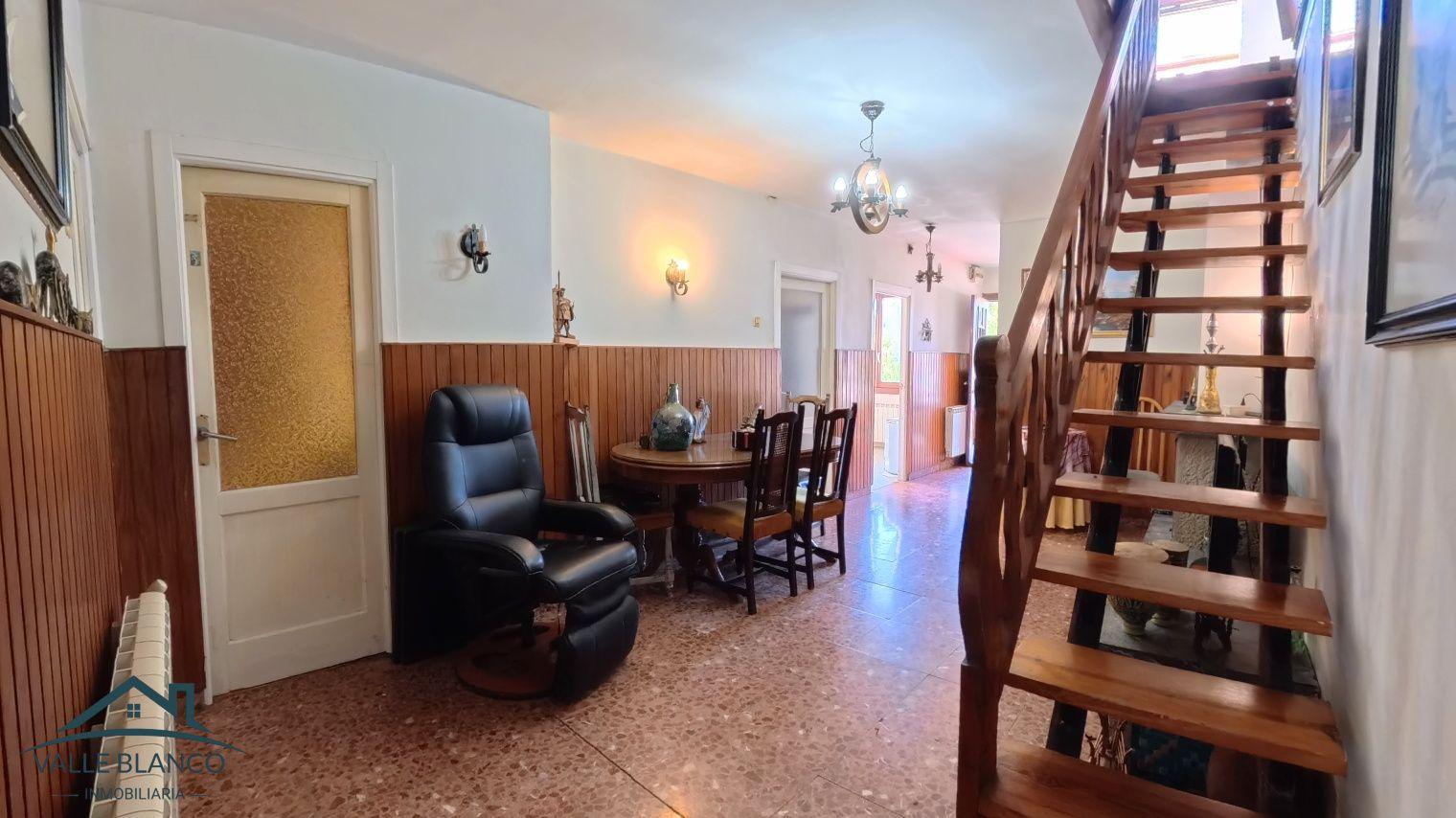 House for Sale in Campoo de Enmedio