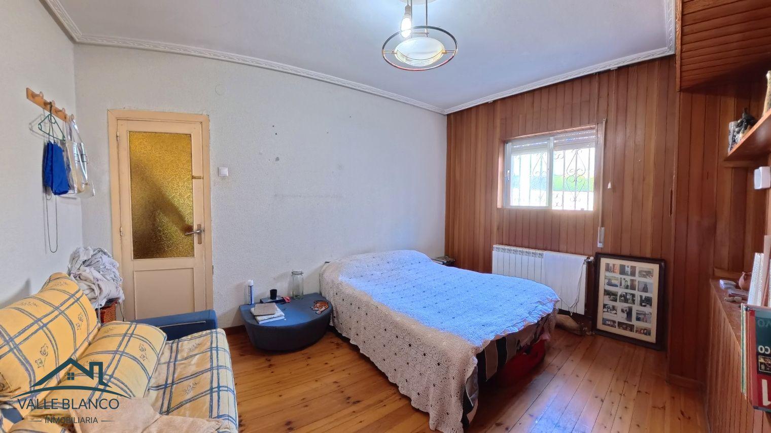 House for Sale in Campoo de Enmedio