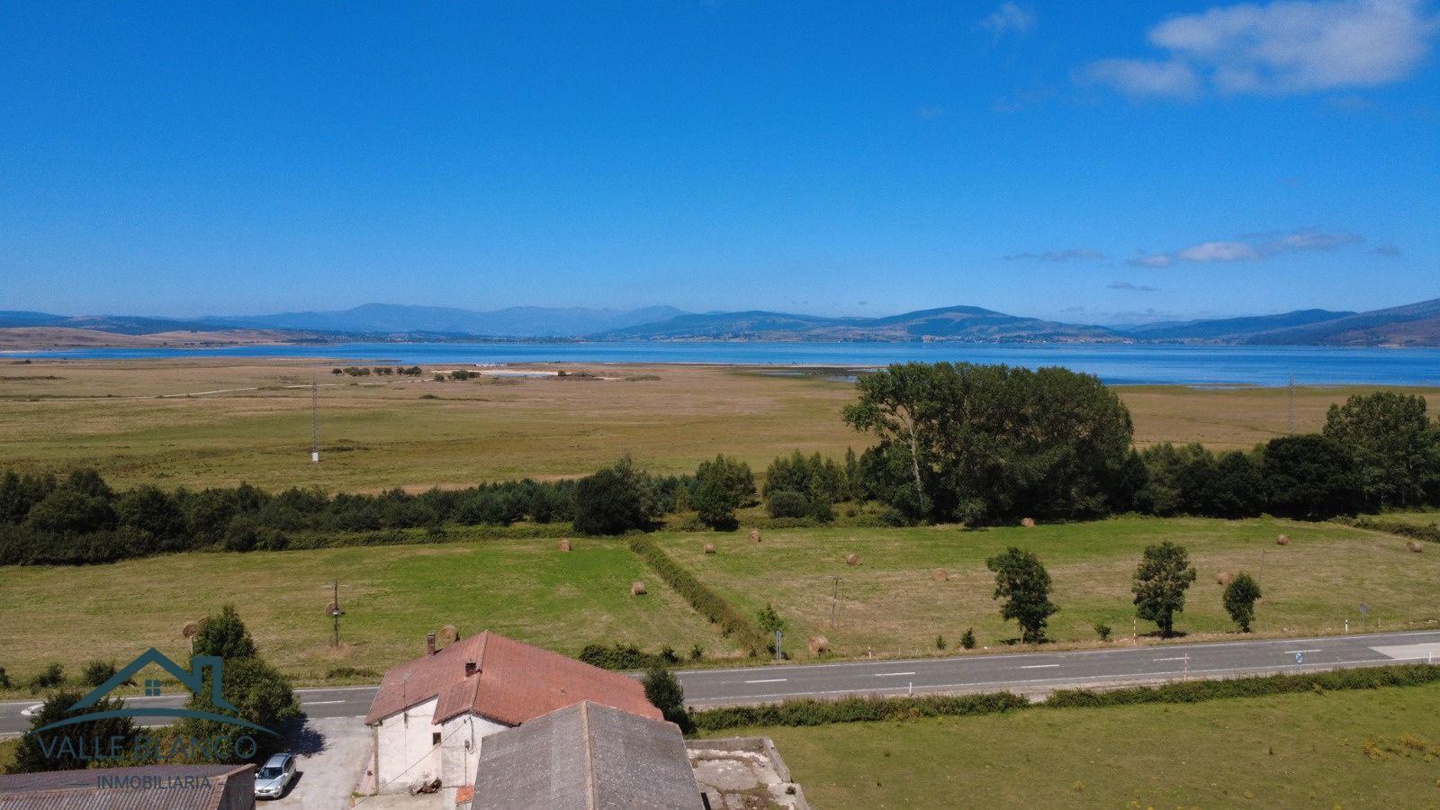 Casa en Venta en Valle de Valdebezana