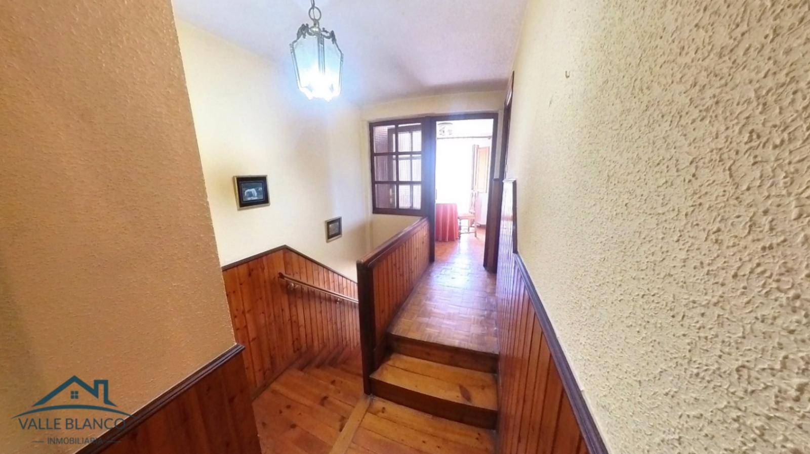 Casa en Venta en Valle de Valdebezana