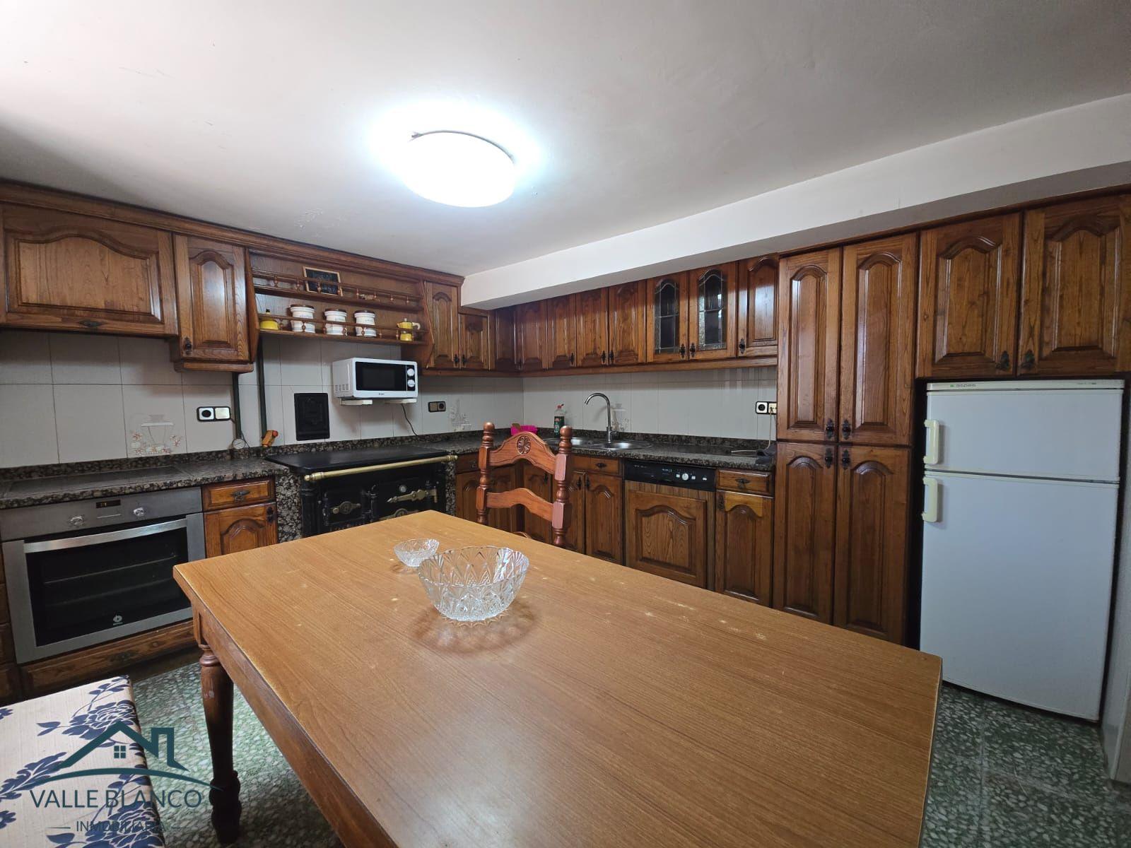 Casa en Venta en Valle de Valdebezana