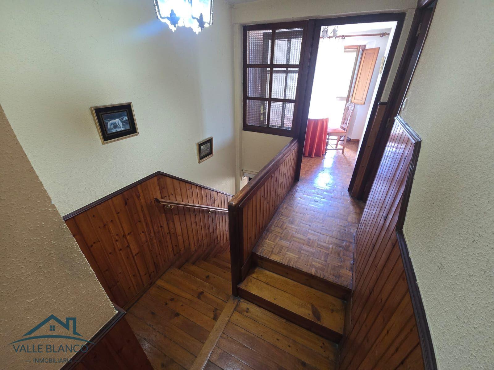Casa en Venta en Valle de Valdebezana