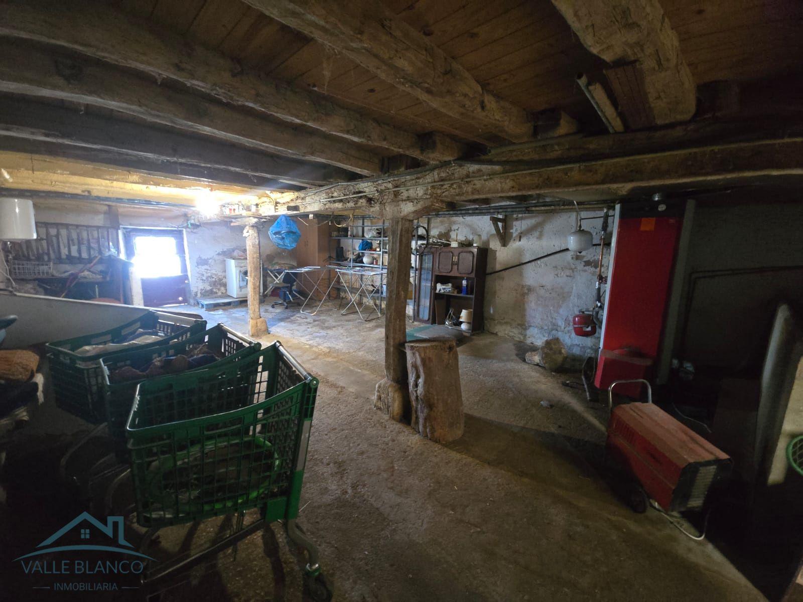 Casa en Venta en Valle de Valdebezana