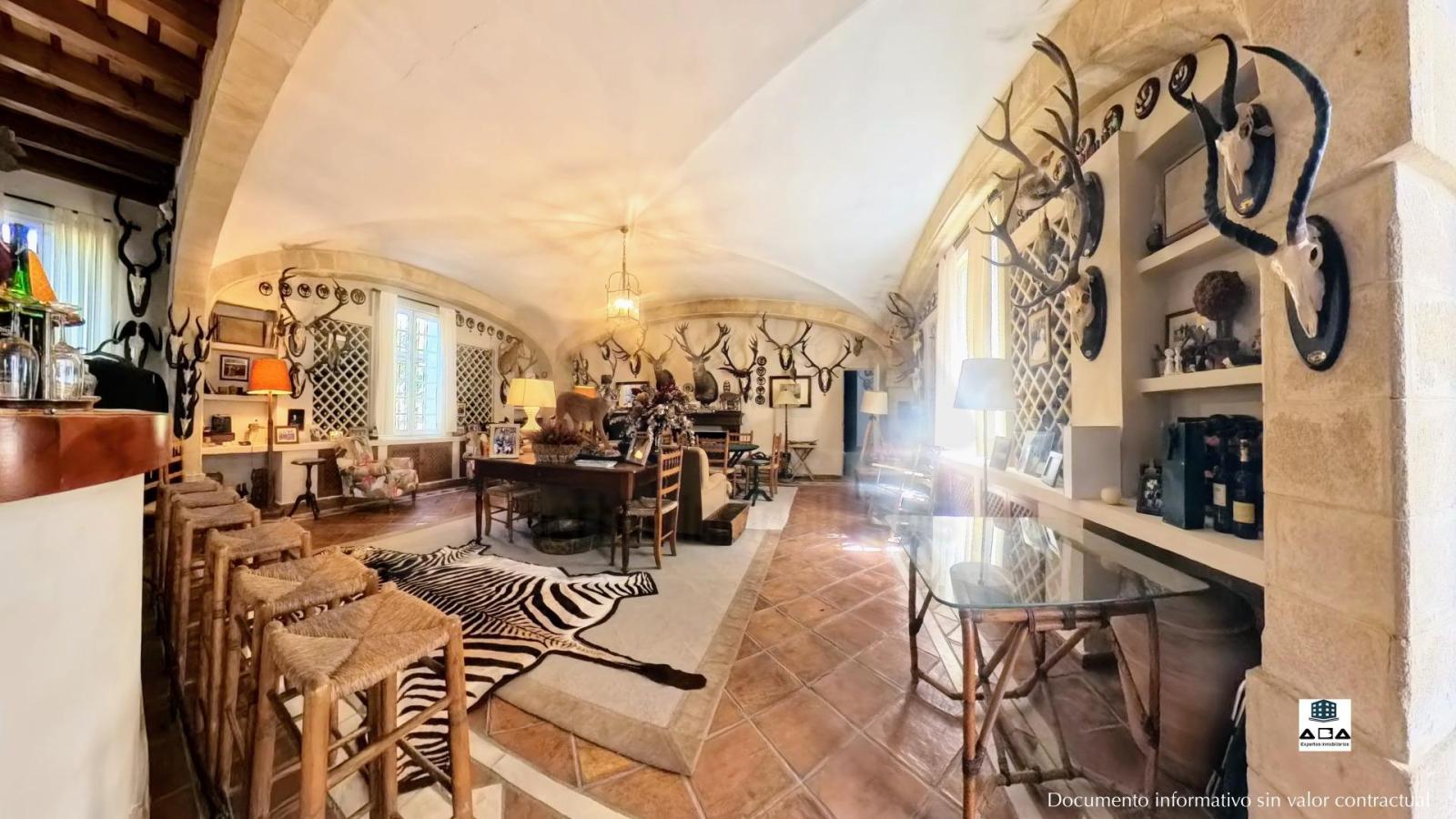Chalet for Sale in Jerez de la Frontera
