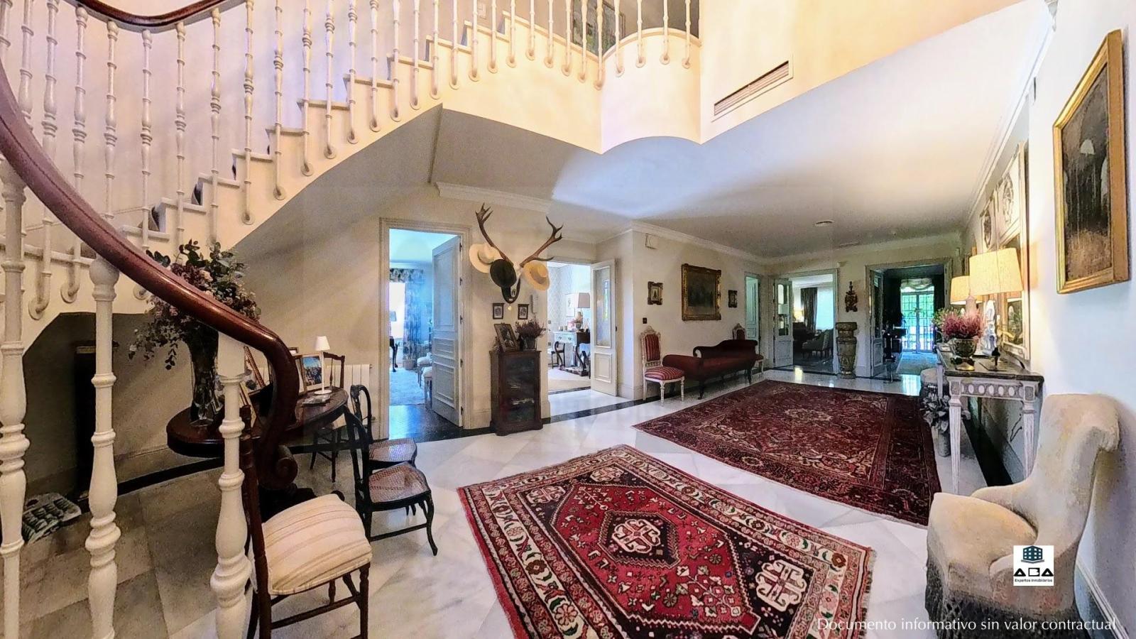 Chalet for Sale in Jerez de la Frontera