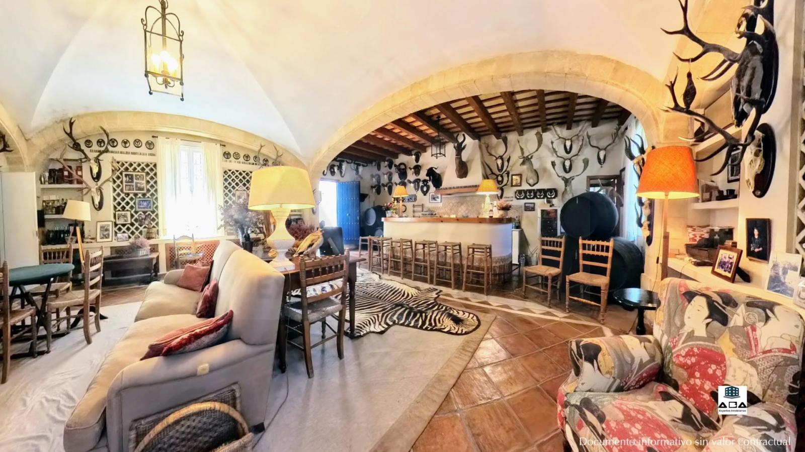 Chalet for Sale in Jerez de la Frontera