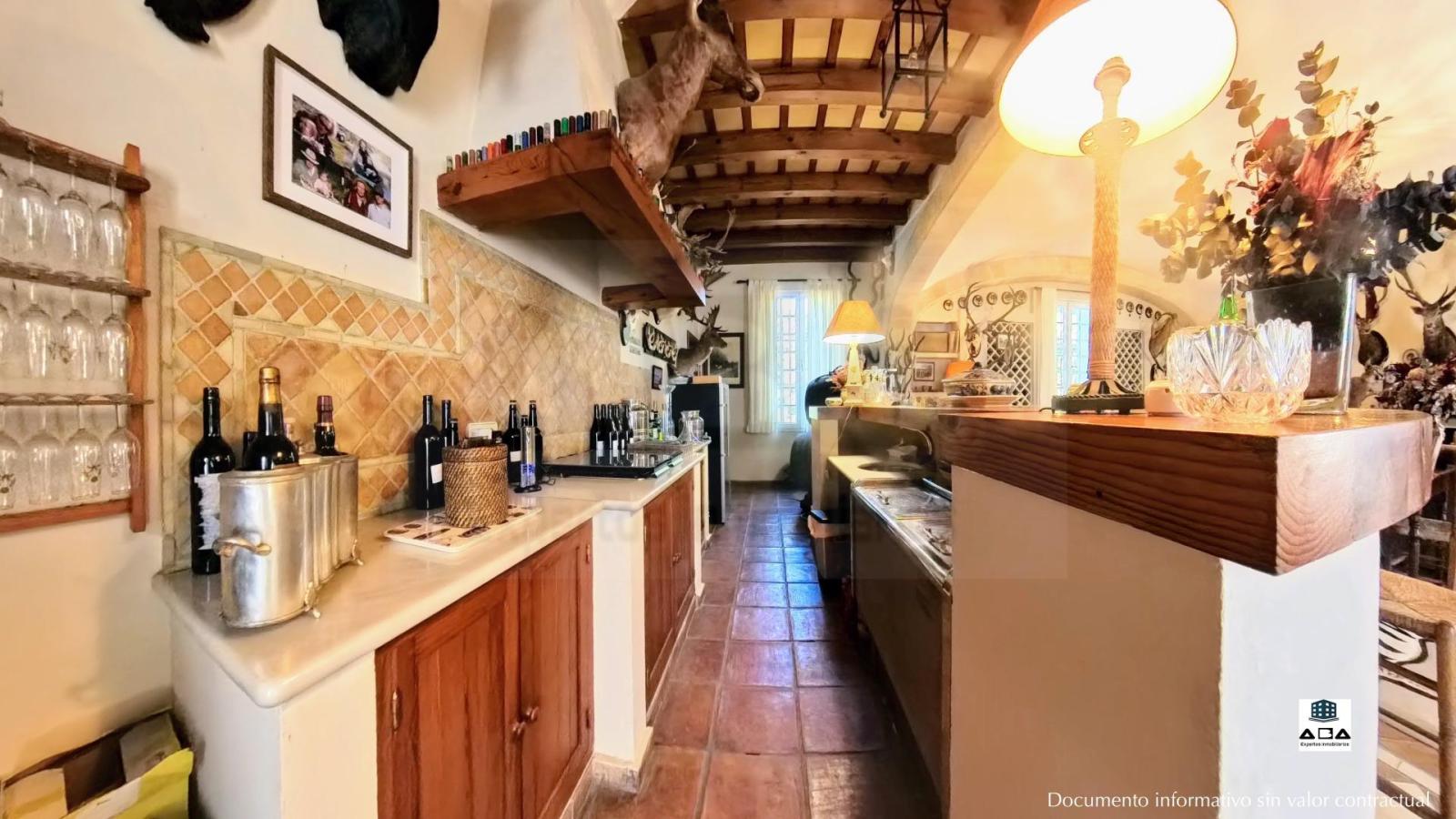 Chalet for Sale in Jerez de la Frontera